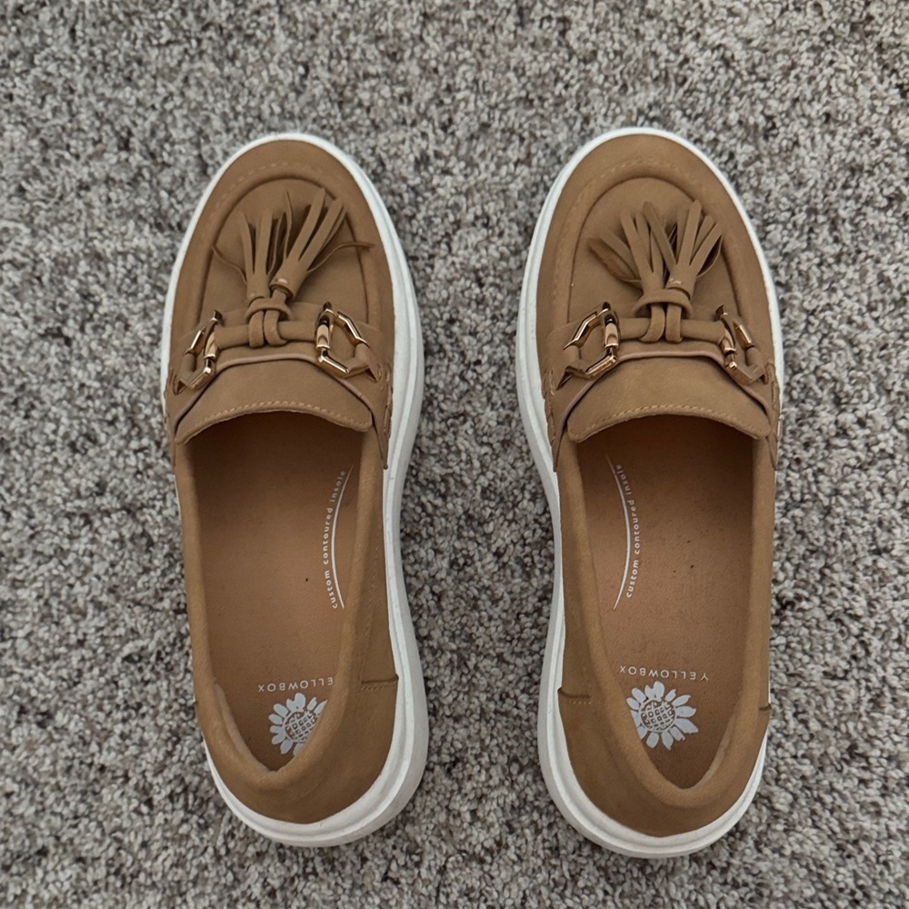 Yellow Box Brown Tassel Loafers